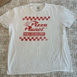 Toy Story Pizza Planet Tshirt XL